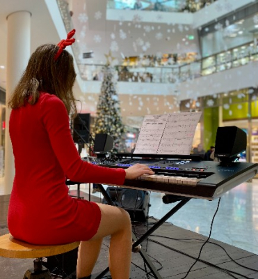 Klávesové oddělení spolu s flétnisty a zpěváky rozezní hradecký AUPARK