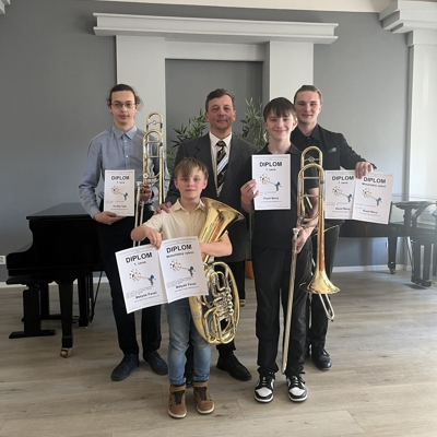 Cenné kovy, kam se podíváš